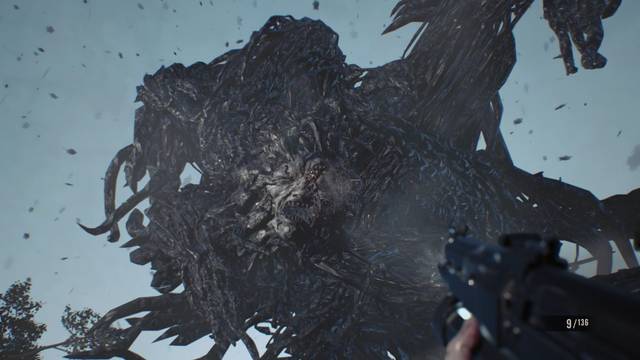 Resident Evil 7 Jefe final - Segunda fase 1