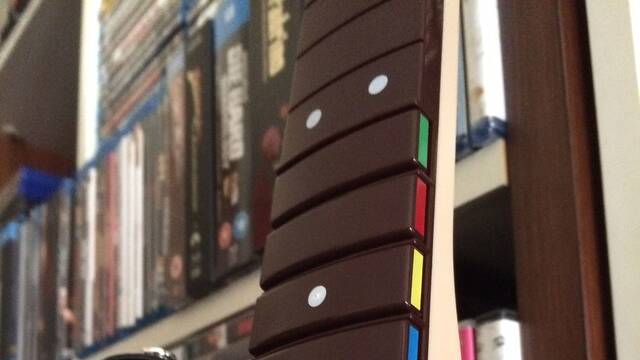 Los instrumentos de Rock Band 4 - 