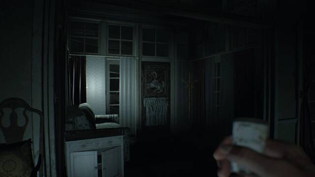 Resident Evil 7 DLC Hijas - Puerta de salida