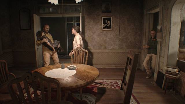 Resident Evil 7 DLC Hijas - Familia