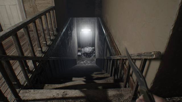 Resident Evil 7 Ethan debe morir - Nido en la entrada de Área de procesado