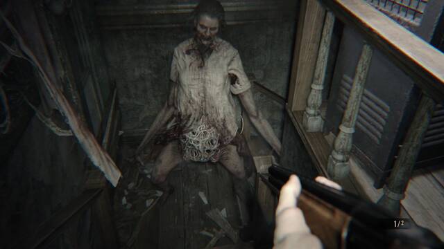 Resident Evil 7 Ethan debe morir - Dispara a la colmena de Marguerite