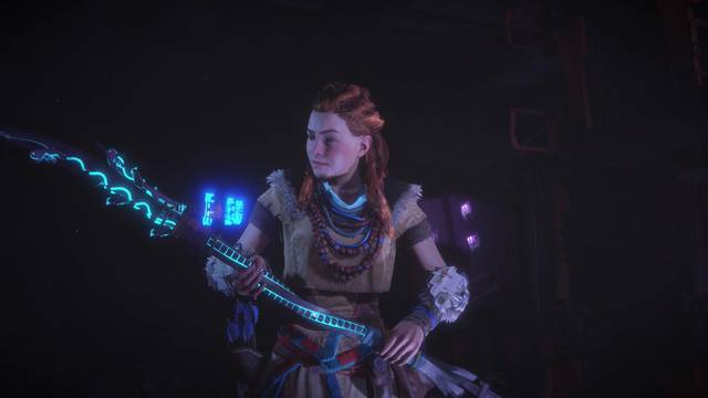 Horizon: Zero Dawn La montaña que cayó - Lanza