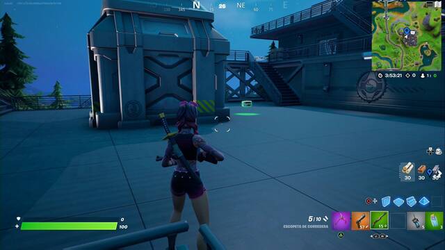 Fortnite Battle Royale - Coloca micros en ubicaciones clave - Estacion de Lago Canoa, al pie de la parabolica norte