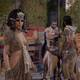 Assassin Creed Origins - Al estilo gabiniano - Cleopatra y Apolodoro se recuperan del ataque