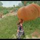 Kingdom Hearts 3 - Portafortunas de Bosque de los Cien Acres - En la calabaza gigante